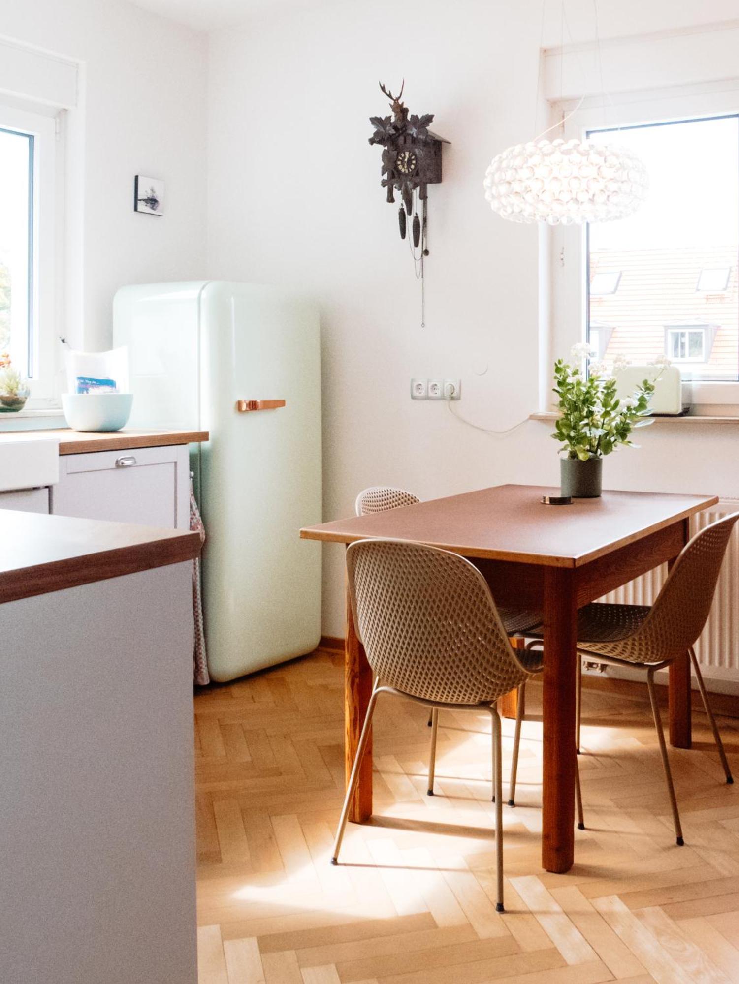 Schoenste Location In Apartment *